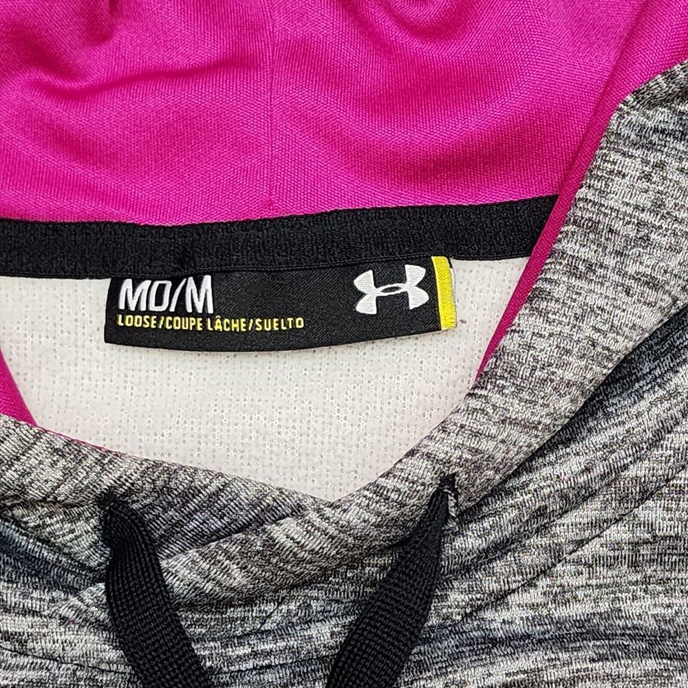 Under Armour Hoodie Womens Medium Heather Gray‎ W/  Fabric Logo Pullover - Picture 6 of 7